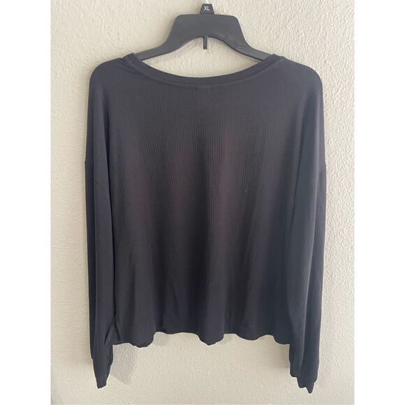 Old Navy Long Sleeve Ribbed Top - Picture 4 of 5